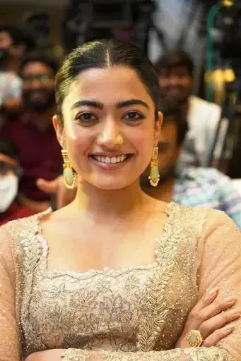 SOUTH INDAIN ACTRESS RASHMIKA MANDANNA AT MOVIE PRESS MEET 12